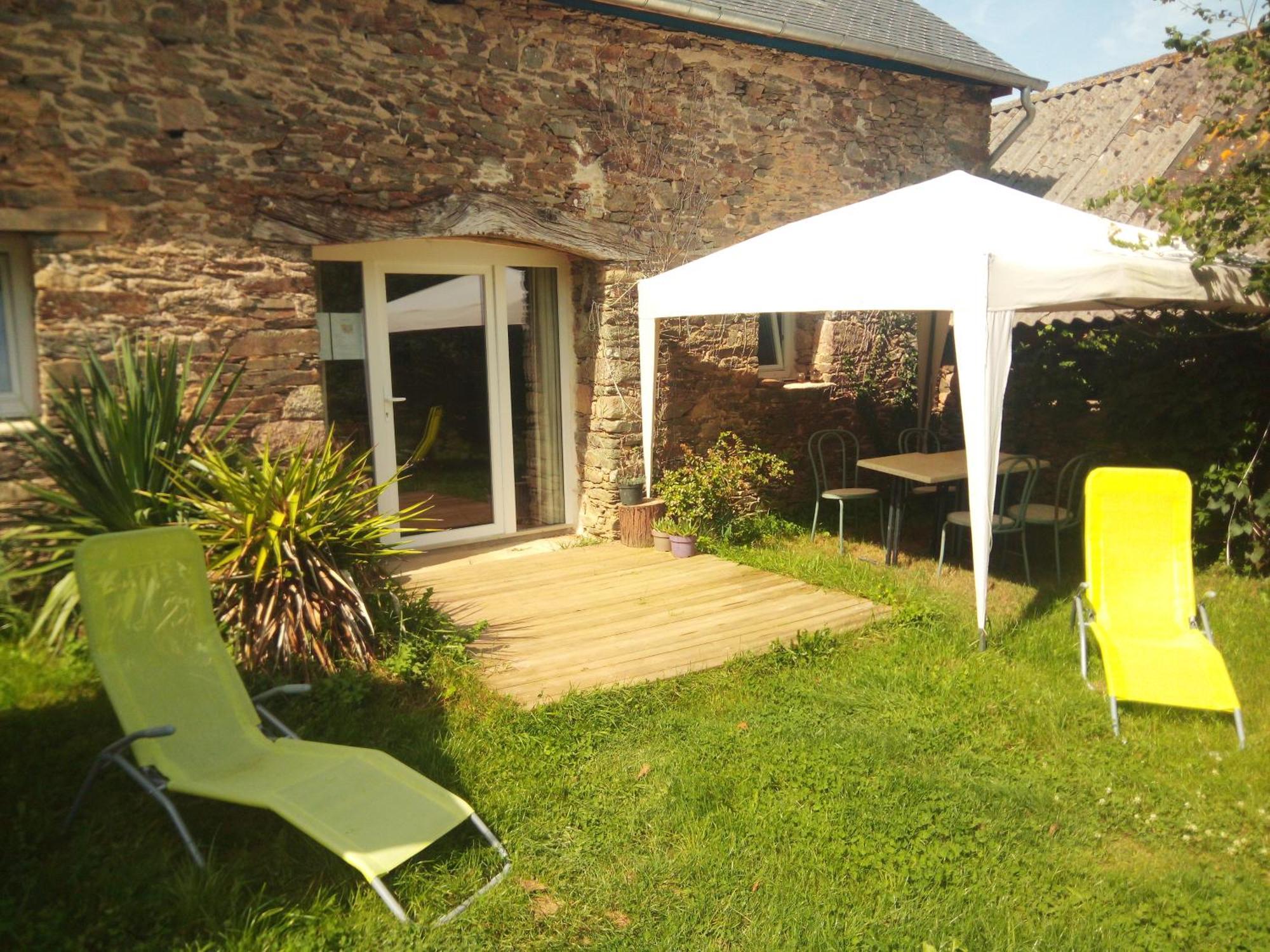 Le Jardin Enchanteur, Chaleureuse Maison D'Hotes Eco-Responsable, Calme Et Accueillante Lopérec 外观 照片